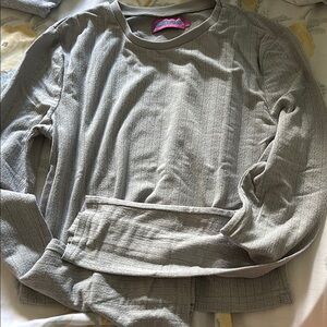Gray Women's Knit Long Sleeve Shirt